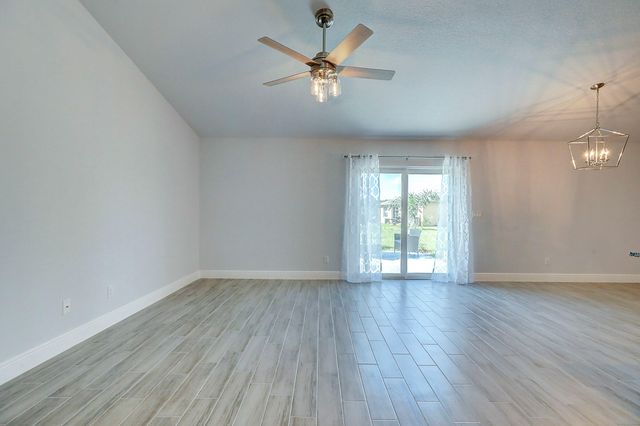 2352 SW Plum Court, Port St. Lucie, Port St Lucie, FL 34953