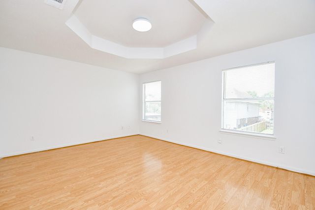 9338 Corner Oak Lane, Houston, TX 77036