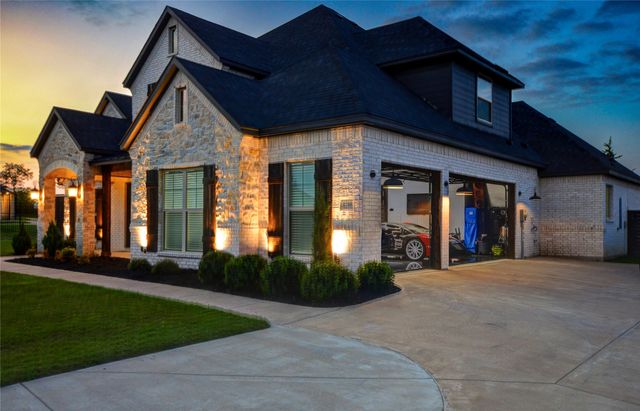 6210 Siena Circle, Midlothian, TX 76065