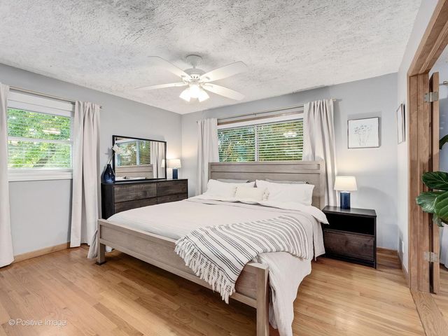 715 Crest Street, Wheaton, IL 60189