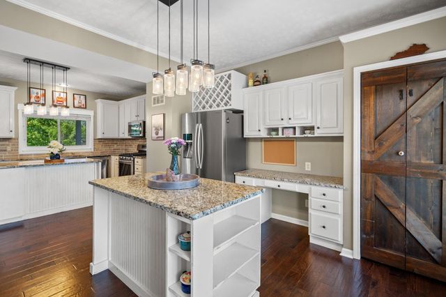 2034 Wedgewood Lane, Hebron, KY 41048