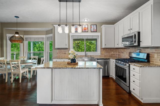 2034 Wedgewood Lane, Hebron, KY 41048