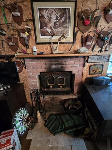 W7793 BERGESON LANE, Amberg, WI 54102