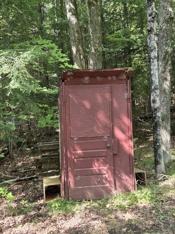 W7793 BERGESON LANE, Amberg, WI 54102