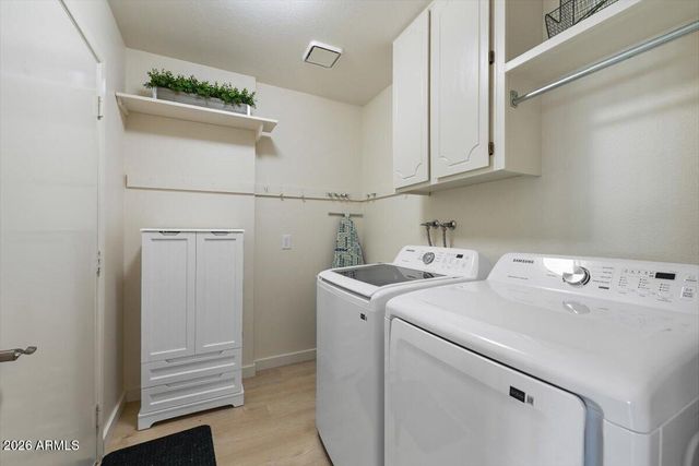 2064 S FARNSWORTH Drive 93, Mesa, AZ 85209