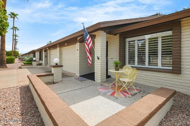 2064 S FARNSWORTH Drive 93, Mesa, AZ 85209