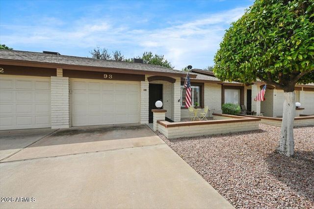 2064 S FARNSWORTH Drive 93, Mesa, AZ 85209