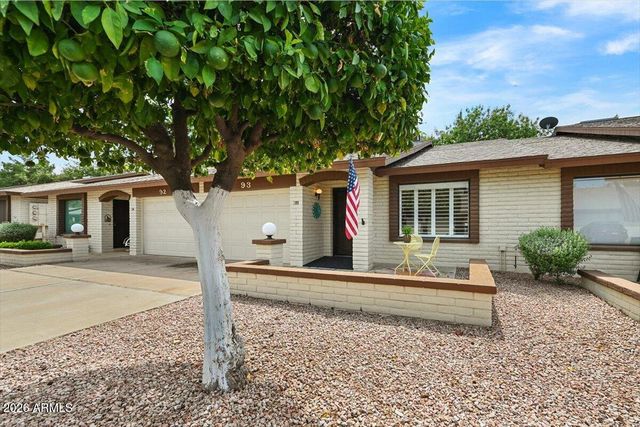 2064 S FARNSWORTH Drive 93, Mesa, AZ 85209