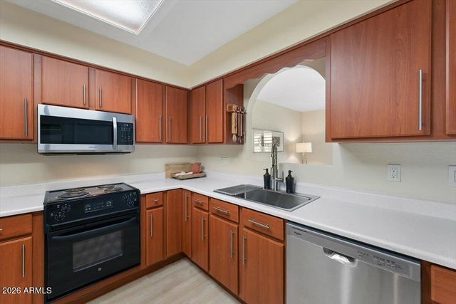 2064 S FARNSWORTH Drive 93, Mesa, AZ 85209