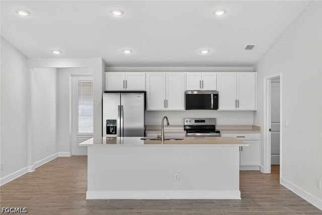 2223 NW 7th PL, Cape Coral, FL 33993