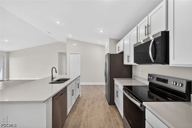 2223 NW 7th PL, Cape Coral, FL 33993