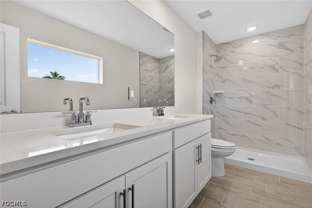 2223 NW 7th PL, Cape Coral, FL 33993