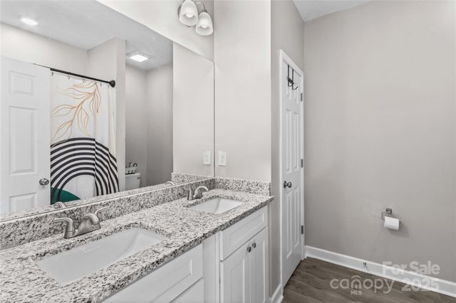 1709 Younger Avenue, Statesville, NC 28677