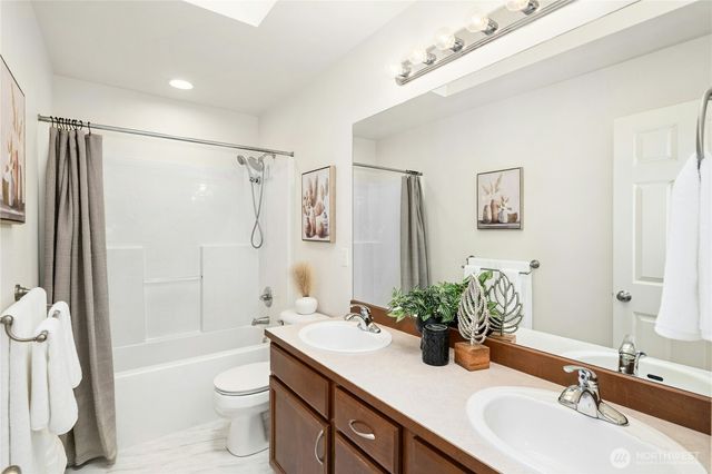 8204 135th Place SE, Snohomish, WA 98296