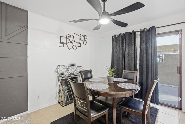 1340 W Avenue J4, Lancaster, CA 93534