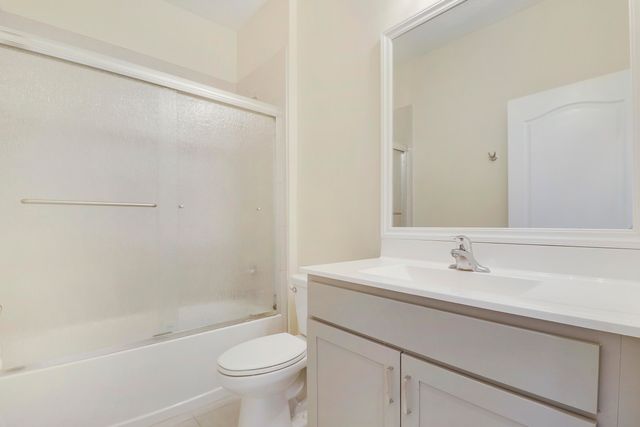 8292 NW Greenbank Circle, Port St. Lucie, Port St Lucie, FL 34987