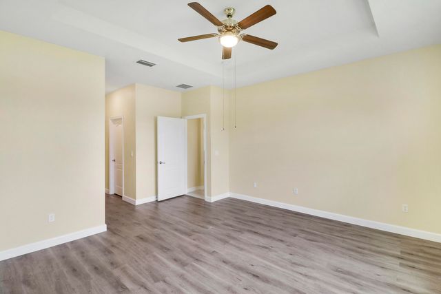 8292 NW Greenbank Circle, Port St. Lucie, Port St Lucie, FL 34987