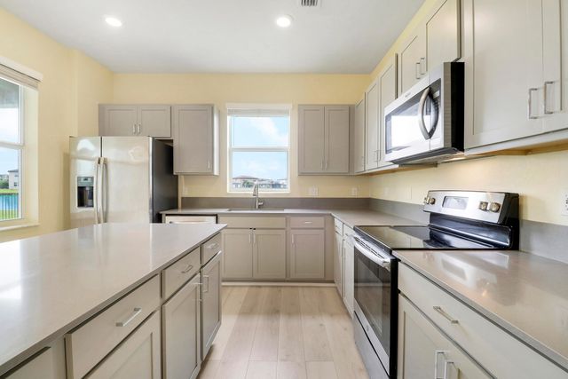 8292 NW Greenbank Circle, Port St. Lucie, Port St Lucie, FL 34987