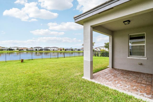8292 NW Greenbank Circle, Port St. Lucie, Port St Lucie, FL 34987