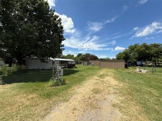12513 Strawberry Hill Drive, Burleson, TX 76028