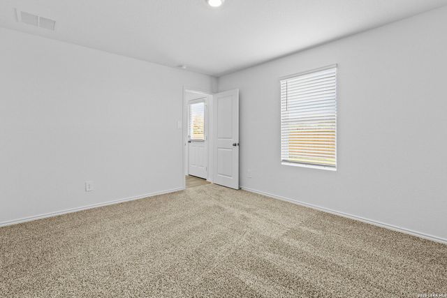 16071 Mahogany Way, Elmendorf, TX 78112