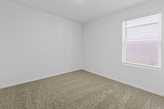 16071 Mahogany Way, Elmendorf, TX 78112