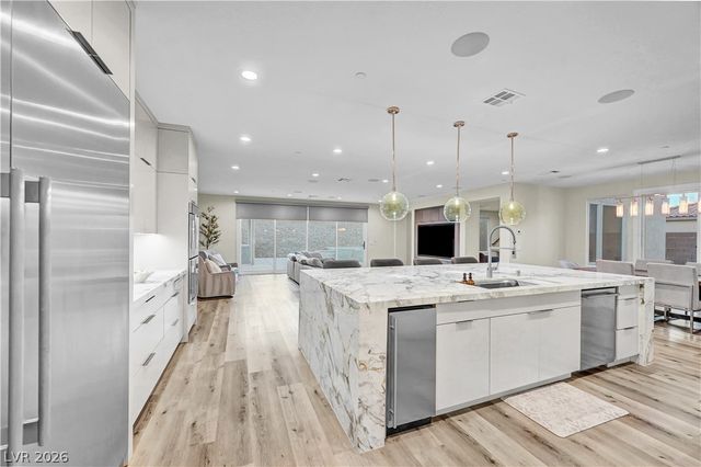 4709 Amazing View Street, Las Vegas, NV 89129