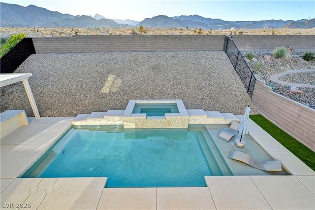 4709 Amazing View Street, Las Vegas, NV 89129
