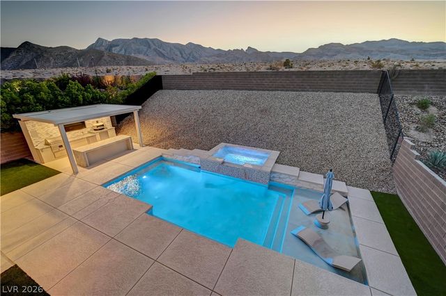 4709 Amazing View Street, Las Vegas, NV 89129