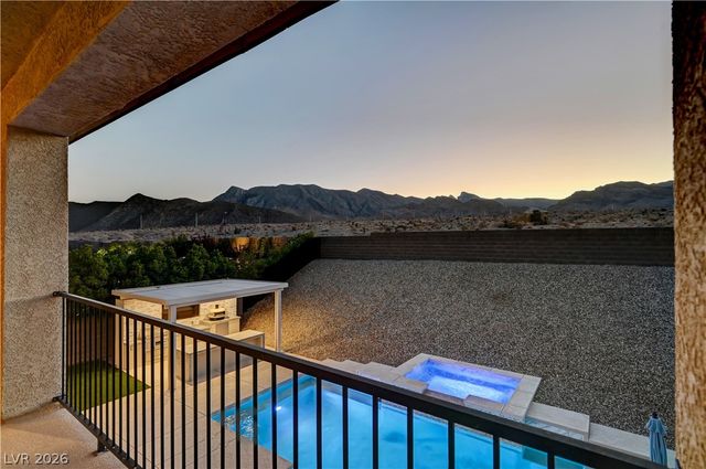 4709 Amazing View Street, Las Vegas, NV 89129