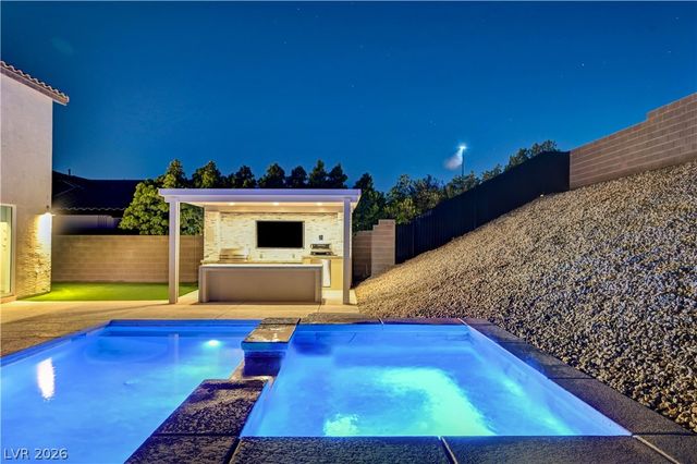 4709 Amazing View Street, Las Vegas, NV 89129