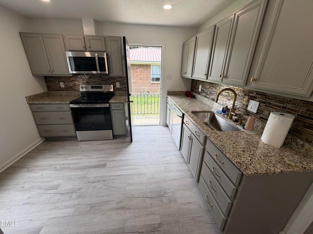 811 Crawford Street, Goldsboro, NC 27530