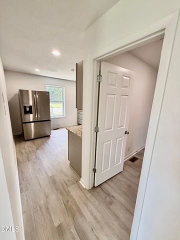 811 Crawford Street, Goldsboro, NC 27530