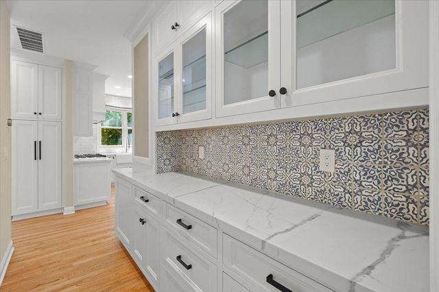 17506 Vineland Avenue, Monte Sereno, CA 95030