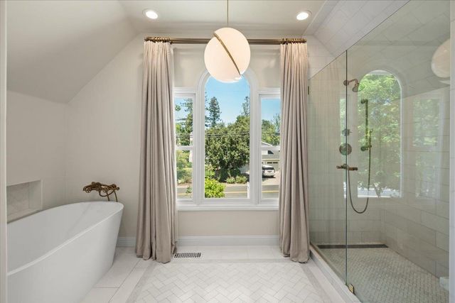 17506 Vineland Avenue, Monte Sereno, CA 95030