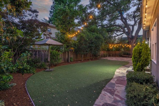 17506 Vineland Avenue, Monte Sereno, CA 95030