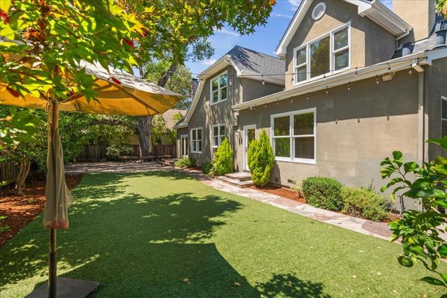 17506 Vineland Avenue, Monte Sereno, CA 95030