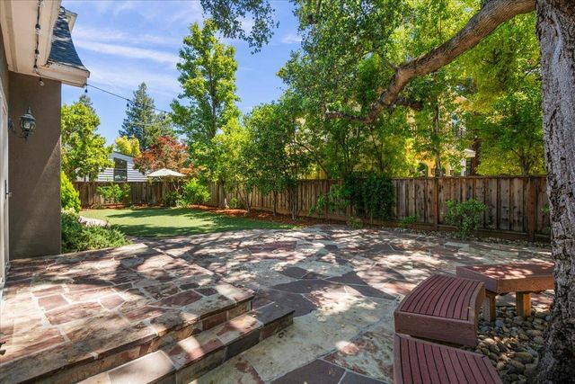 17506 Vineland Avenue, Monte Sereno, CA 95030