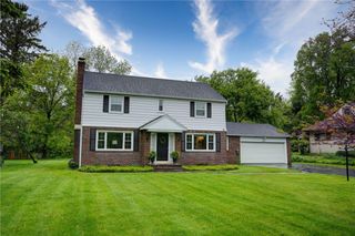 167 Georgian Court Road, Brighton, NY 14610