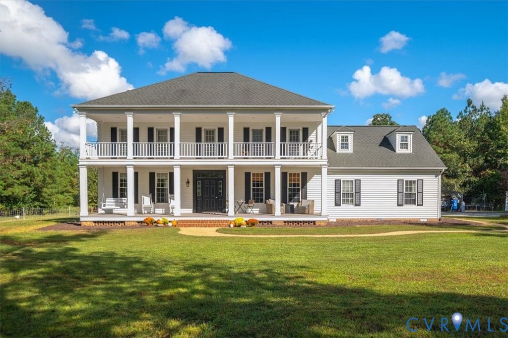 18030 River Rd, Chesterfield, VA 23838
