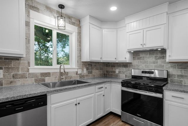 42917 Yosemite Springs Drive, Coarsegold, CA 93614