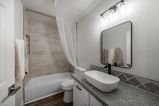 42917 Yosemite Springs Drive, Coarsegold, CA 93614