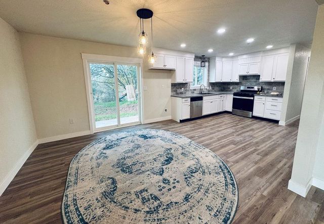 42917 Yosemite Springs Drive, Coarsegold, CA 93614