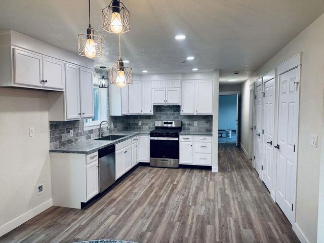 42917 Yosemite Springs Drive, Coarsegold, CA 93614