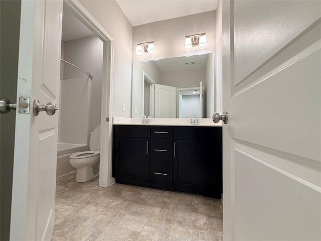 860 Westmoreland Circle NW, Atlanta, GA 30318