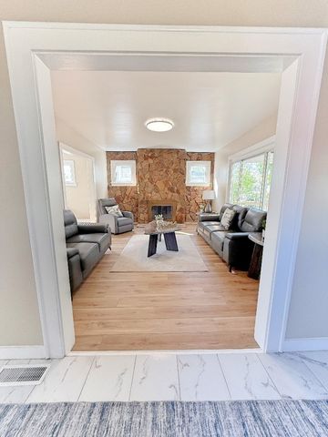 224 Fourth St, Mcdonald, PA 15057