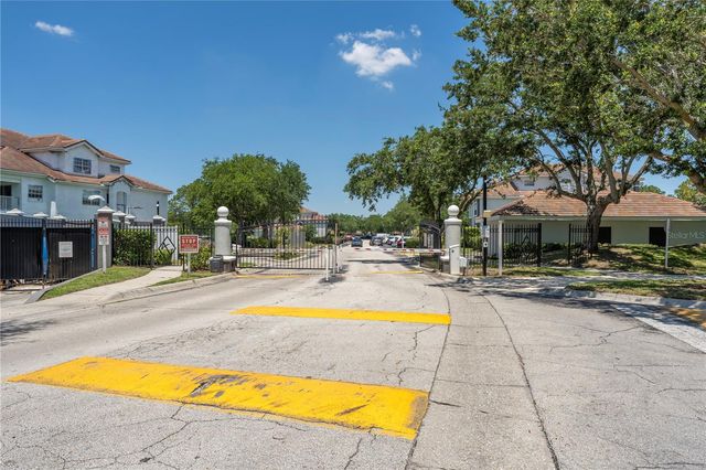 14013 FAIRWAY ISLAND DRIVE 426, Orlando, FL 32837