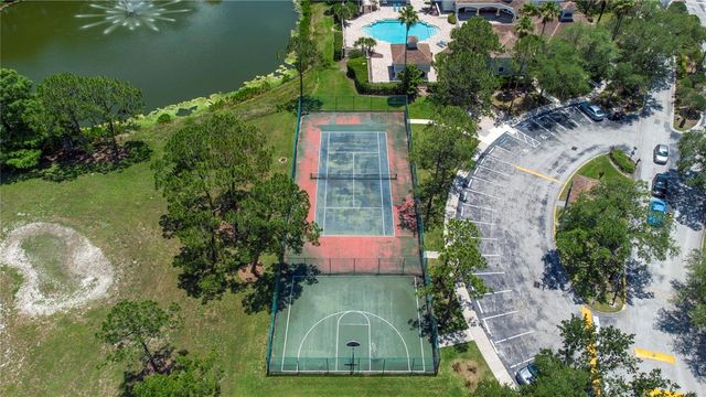 14013 FAIRWAY ISLAND DRIVE 426, Orlando, FL 32837