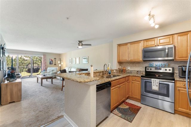 14013 FAIRWAY ISLAND DRIVE 426, Orlando, FL 32837