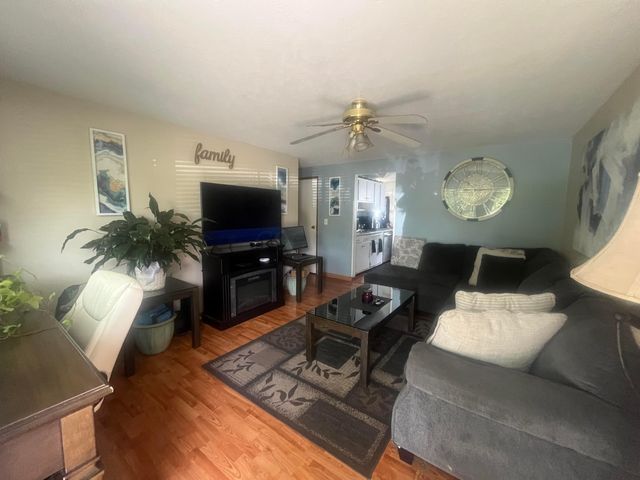 4730 Edinburgh Lane, Columbus, OH 43229